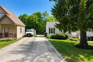 5301 West Ln, McCullom Lake, IL 60050 - Photo 2