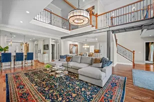 2715 N Villa Ln, McHenry, IL 60051 - Photo 4