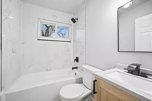 591 Andover St, Chicago Heights, IL 60411 - Photo 6