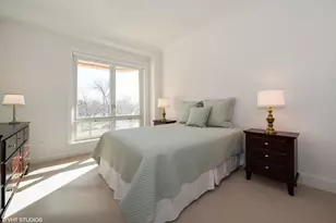2550 N Lakeview Ave, Chicago, IL 60614 - Photo 8