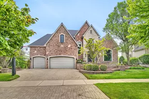 3711 Timber Creek Ln, Naperville, IL 60565 - Photo 2