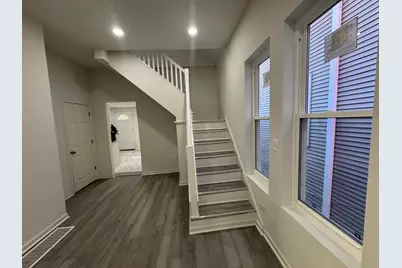 11333 S Edbrooke Avenue, Chicago, IL 60628 - Photo 6