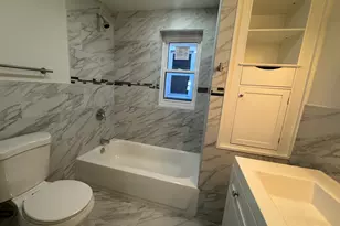 11333 S Edbrooke Ave, Chicago, IL 60628 - Photo 10