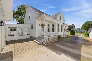 1307 Illinois Ave, Ottawa, IL 61350 - Photo 2