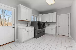13 Kensington Dr, North Barrington, IL 60010 - Photo 28