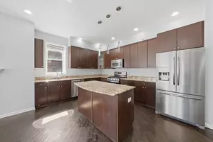 4956 S Champlain Ave, Chicago, IL 60615 - Photo 16