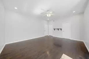 4956 S Champlain Ave, Chicago, IL 60615 - Photo 26