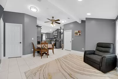 405 Dellwood Avenue, Lockport, IL 60441 - Photo 6