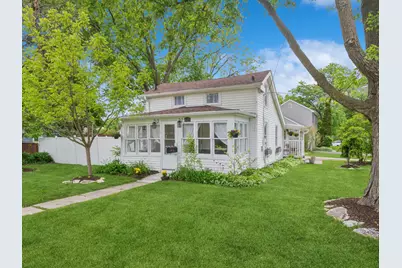 627 Park Street, Batavia, IL 60510 - Photo 1
