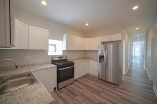 6333 S Racine Ave, Chicago, IL 60636 - Photo 2