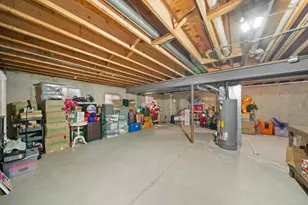 609 Plymouth Ct, Oswego, IL 60543 - Photo 28