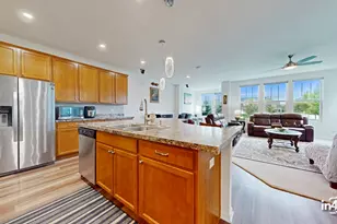 162 Waverly Ct, Bloomingdale, IL 60108 - Photo 2
