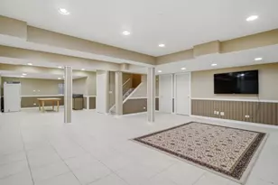 8841 N Birch Ave, Morton Grove, IL 60053 - Photo 28