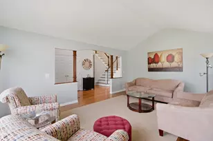 8841 N Birch Ave, Morton Grove, IL 60053 - Photo 6