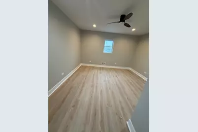 8219 S Honore Street, Chicago, IL 60620 - Photo 20