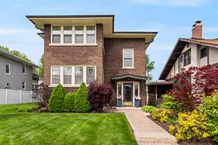 419 N Raynor Ave, Joliet, IL 60435 - Photo 1