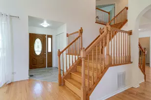 7943 Dada Dr, Gurnee, IL 60031 - Photo 6