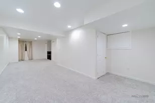 7943 Dada Dr, Gurnee, IL 60031 - Photo 34