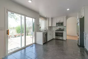 7943 Dada Dr, Gurnee, IL 60031 - Photo 18