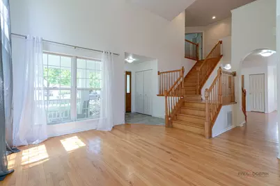 7943 Dada Drive, Gurnee, IL 60031 - Photo 8