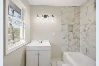 2812 20th Street, Rockford, IL 61109 - Photo 10