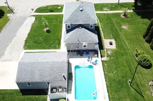 301 W 2nd St, Gilman, IL 60938 - Photo 28