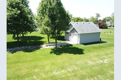 301 W 2nd Street, Gilman, IL 60938 - Photo 26
