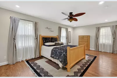 43W239 Hazelwood Trail, Saint Charles, IL 60175 - Photo 16