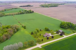 8086 Kane Rd, Waterman, IL 60556 - Photo 6
