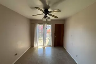 5855 N Glenwood Ave, Chicago, IL 60660 - Photo 6