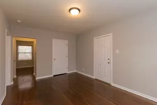 5748 N Winthrop Ave, Chicago, IL 60660 - Photo 14