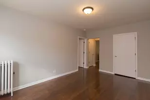 5748 N Winthrop Ave, Chicago, IL 60660 - Photo 12