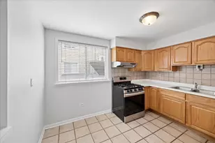 255 E Burlington St, Riverside, IL 60546 - Photo 12