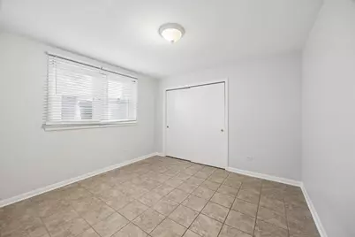 255 E Burlington Street #1, Riverside, IL 60546 - Photo 10