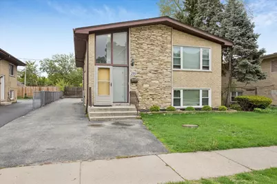 255 E Burlington Street #1, Riverside, IL 60546 - Photo 1