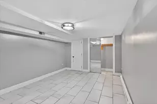 3651 W Wabansia Ave, Chicago, IL 60647 - Photo 12