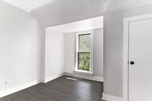 9209 S Woodlawn Ave, Chicago, IL 60619 - Photo 18