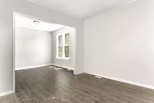 9209 S Woodlawn Ave, Chicago, IL 60619 - Photo 4