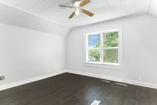 9209 S Woodlawn Ave, Chicago, IL 60619 - Photo 16