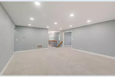1742 W Orchard Place #1742, Arlington Heights, IL 60005 - Photo 10