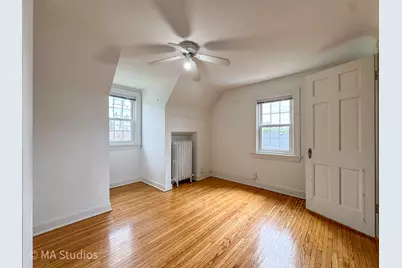 216 Wilcox Avenue, Elgin, IL 60123 - Photo 16