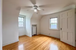 216 Wilcox Ave, Elgin, IL 60123 - Photo 16
