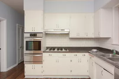 3531 N Bell Avenue #1, Chicago, IL 60618 - Photo 2