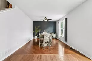 402 Cahokia St, Joliet, IL 60431 - Photo 8