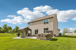 402 Cahokia St, Joliet, IL 60431 - Photo 36
