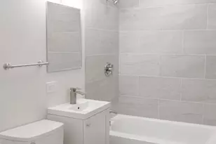 701 W 46th St, Chicago, IL 60609 - Photo 14