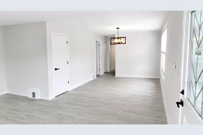 701 W 46th Street, Chicago, IL 60609 - Photo 4