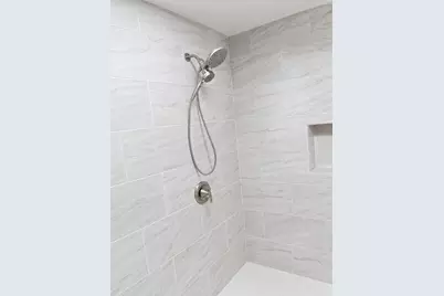 701 W 46th Street, Chicago, IL 60609 - Photo 22