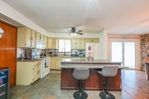 901 Edwin Dr, Bourbonnais, IL 60914 - Photo 14