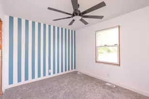 901 Edwin Dr, Bourbonnais, IL 60914 - Photo 28